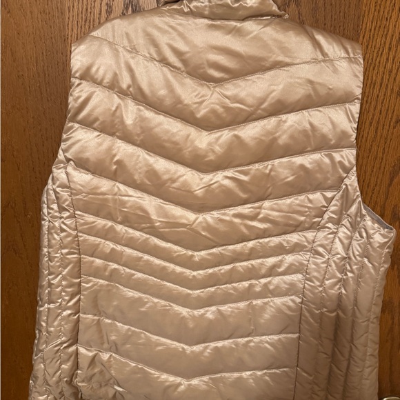 Talbots Gold Puffer Vest - Picture 3 of 4
